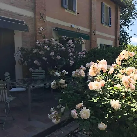 Tatil Evi Maison Des Roses Imola