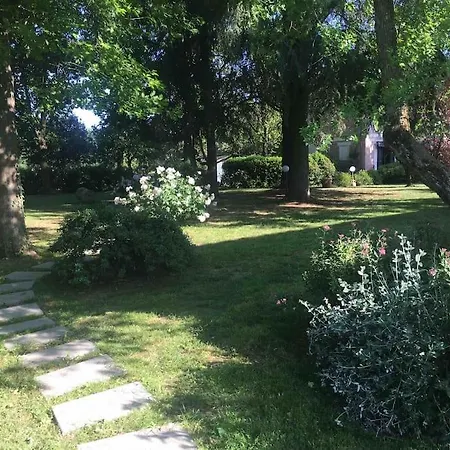 Maison Des Roses Imola